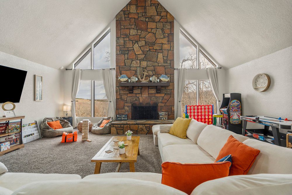 Commercial — GC or workforce contractor managing crews on data center construction projects in northeast Oklahoma